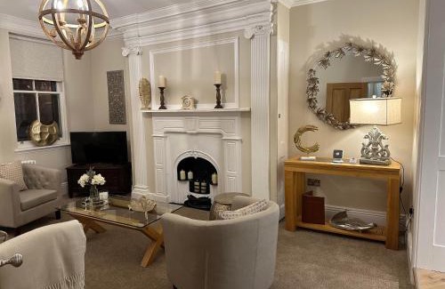 Berwick-upon-Tweed Apartment | Strother's Townhouse: Family-Friendly Oasis with 9.7 Rating