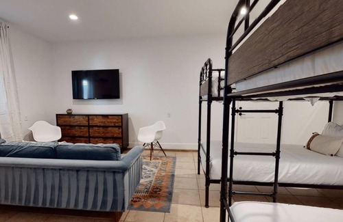 Indio House | Discover Strut Oasis 71: Estate with Volleyball & Billiards