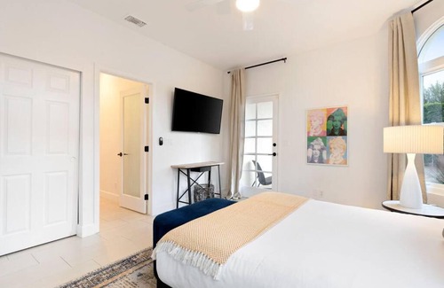 Indio House | Discover Strut Oasis 71: Estate with Volleyball & Billiards