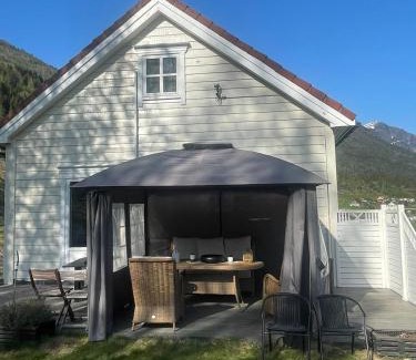 Stryn House | Unforgettable Stay at Stryn Golden Resort - Pet Friendly