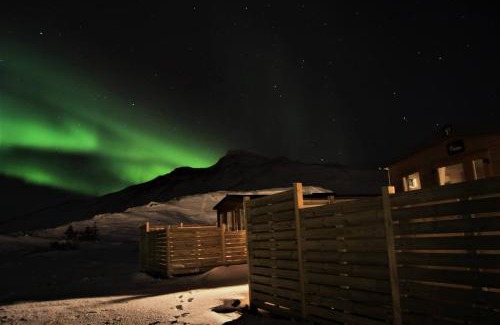Skagastrond House | Experience Comfort at Stuðlaberg with Premium Amenities