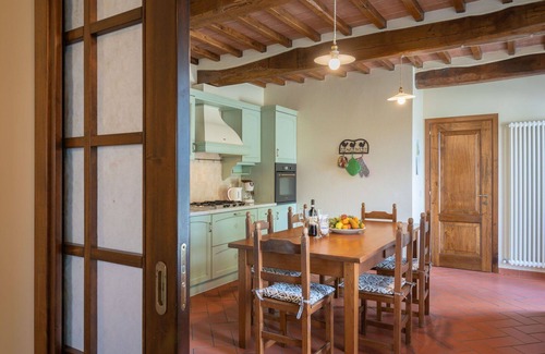 Monte San Savino Villa | Inviting Private Villa with Pool, Views & Pet-Friendly Features