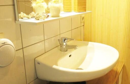 Zentrum-Sued Apartment | Charming Centrally Located Apartment in the South
