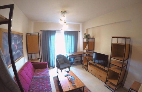 Yusuf as-Sidiq Apartment | Relaxing Studio by Qaroun Lake with Pool & Family-Friendly Fun