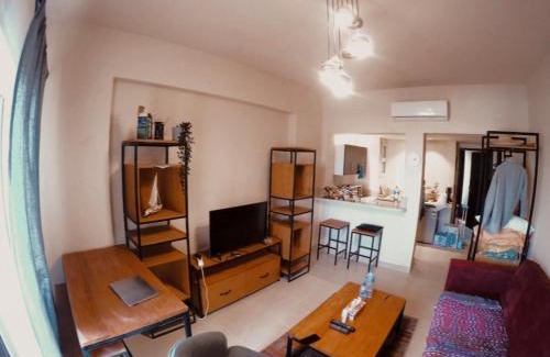 Yusuf as-Sidiq Apartment | Relaxing Studio by Qaroun Lake with Pool & Family-Friendly Fun