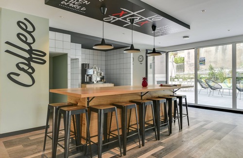 Vernier Apartment | Comfortable Stay at Student Factory Nice Gare Sud Hotel