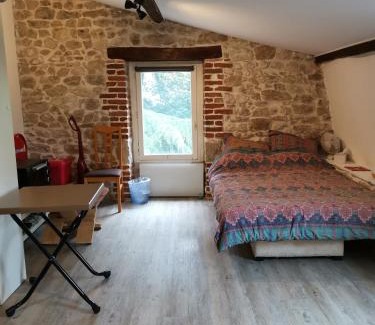 Saint-Vincent Apartment | Budget-Friendly Stay at Studette de Jeanne, Rated 7.7