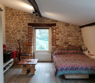 Saint-Vincent Apartment | Budget-Friendly Stay at Studette de Jeanne, Rated 7.7