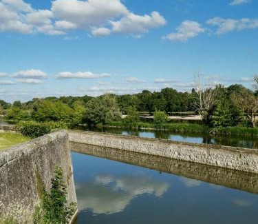Saint-Vincent Apartment | Budget-Friendly Stay at Studette de Jeanne, Rated 7.7