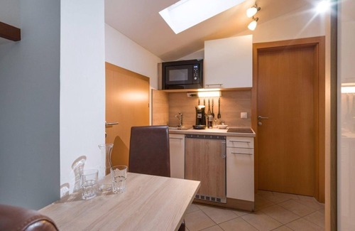 Scheffau am Wilden Kaiser Bed & Breakfast | Cozy Studio Apartment with Kitchen & Balcony - Blaiken Appartements