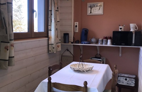 Villarembert Apartment | Cozy Studio with Kitchen near La Toussuire - Rated 9.6/10