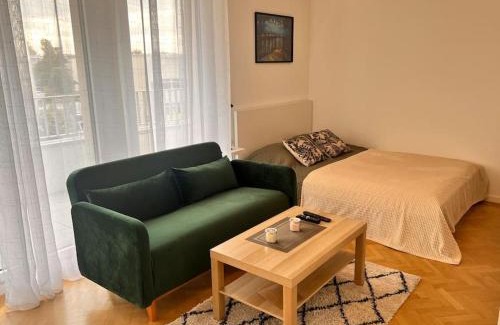 Quartier Atlantis Apartment | Convenient Studio Just 3 Minutes from Massy-TGV Station