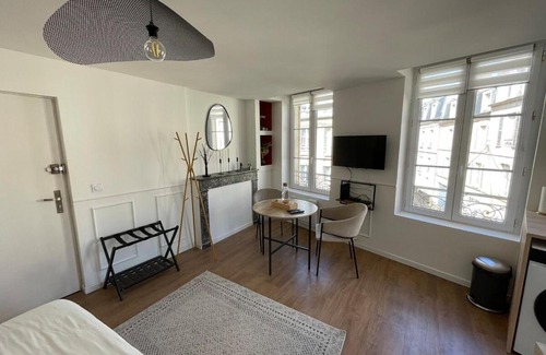 Le Bon Sauveur Apartment | Studio à 6 mins de l'hypercentre