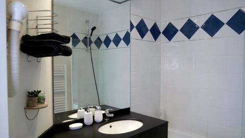Chasseneuil-du-Poitou Apartment | Child-Friendly Studio Near Futuroscope - Rated 8.9/10