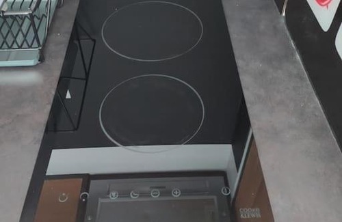 Bareges Apartment | Cozy Studio in Barèges with Wheelchair Access & Child-Friendly