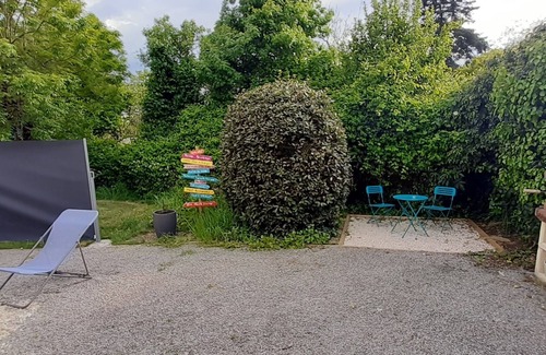 Saint-Leger-les-Vignes Apartment | Cozy Studio Between Nantes and Pornic Near Planète Sauvage