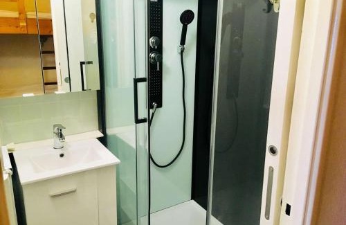 Eaux-Bonnes Apartment | Cozy Studio with Mountain View, Pet-Friendly & Family Oriented