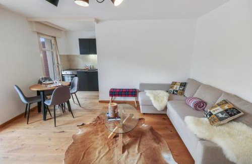 Noes Apartment | Elegant Studio in the Heart of Crans - Family Friendly Stay