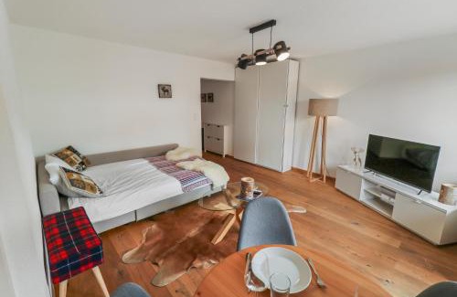 Noes Apartment | Elegant Studio in the Heart of Crans - Family Friendly Stay