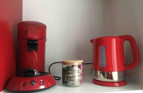 Valenciennes Apartment | Cozy Studio 1 with WiFi and Netflix - Pet Friendly Retreat