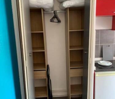 Valenciennes Apartment | Cozy Studio 1 with WiFi and Netflix - Pet Friendly Retreat