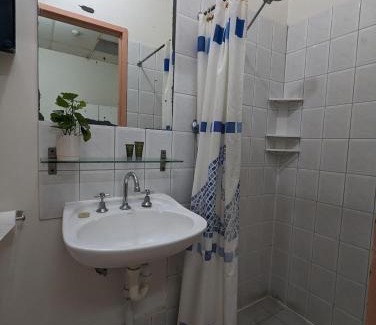 Adelaide Central Business District Hotel | Accessible Studio 15 Wright Lodge for Your Next Getaway