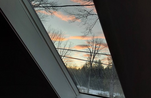 Grantham Apartment | Serene Studio 154: Peaceful Retreat with Scenic Views