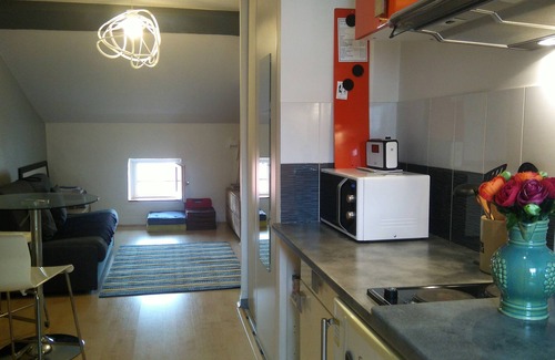 Moliere - Edgard Quinet Apartment | Elevated Comfort at Studio 2 Étoiles - Guest Rated 9.8