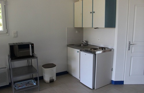 Penestin Apartment | Cozy Studio for 2-3 Guests, Steps from the Beach