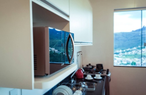 Ouro Preto House | Scenic Studio with Kitchen - Itacolomi Peak View Retreat