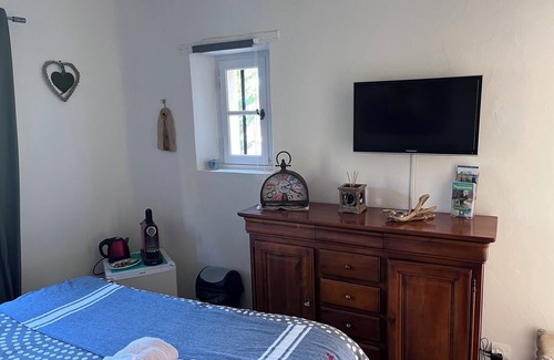 Peymeinade Bed & Breakfast | Relaxing Studio for Two in Peaceful Peymeinade
