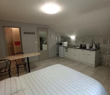 Questembert Apartment | Cozy Studio for Two Near Countryside and Beaches