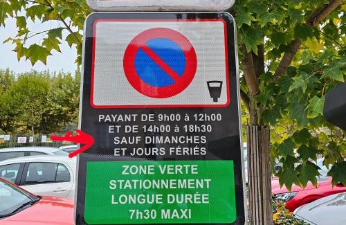 Montlucon Apartment | Studio 20 minutes à pieds de la gare de Montluçon