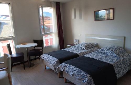 Lourdes Apartment | Elevated Studio Near Gare SNCF - Guest Rated 9.2/10