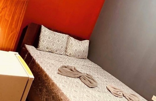 Piarco House | Affordable Studio 27 Inn with Spa & Family-Friendly Amenities