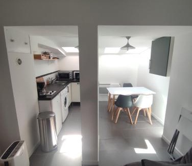 Claye-Souilly Apartment | Cozy Studio Near CDG, Disney & Astérix - Family Friendly