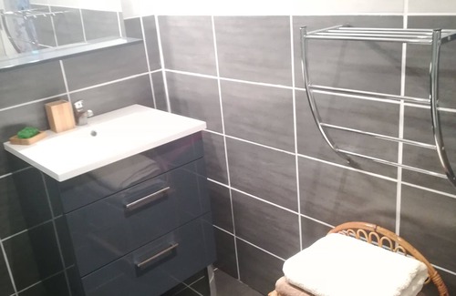 Tresserre Apartment | Cozy Studio 27m² Between Sea and Mountains - Family & Pet Friendly