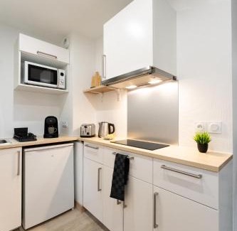 Cote Pavee Apartment | Cozy Studio on Côte Pavée with Private Parking & 9.5 Rating