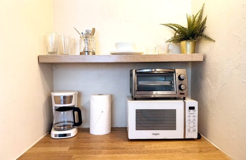Miramar Apartment | Top-Rated Studio Apartment with Pool in Miramar