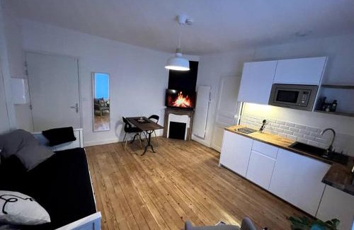 Nantes Apartment | Cozy Studio 3 - Mi-Côte in Orvault, Perfect for Families