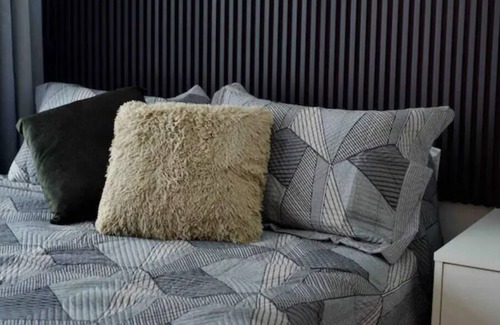 Liberdade Apartment | Studio 3 minutes from the subway, close to hospitals and universities in Liberdade