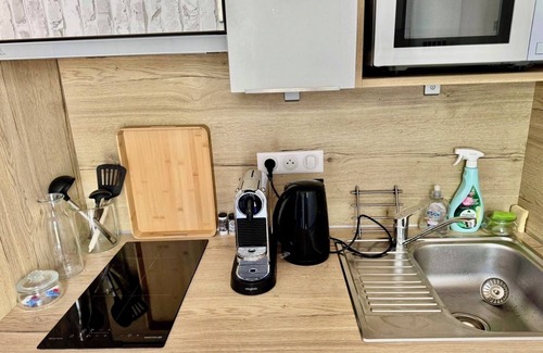 Saint-Nazaire Apartment | Studio 3 (T1) - Place to B "L'harmattan