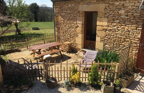 Tamnies House | Cozy Studio for Two in the Tranquil Countryside Retreat