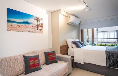 Vila Nova Conceicao Apartment | Stylish Studio Near Parque Ibirapuera with Hot Tub