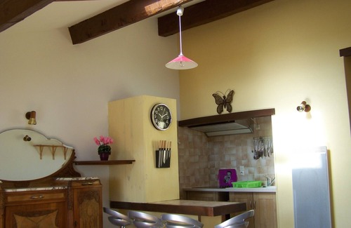 Cleon-d'Andran Apartment | Inviting Studio with Terrace & 180° Views for 4 Guests