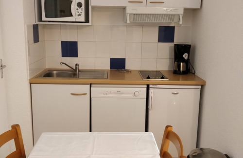 Font-Romeu-Odeillo-Via Apartment | Comfortable Studio for 4 with Pool and Breakfast Included