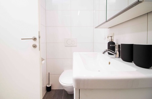 Prutz Apartment | Studio 4 in Haus Rose: Cozy and pet-friendly.