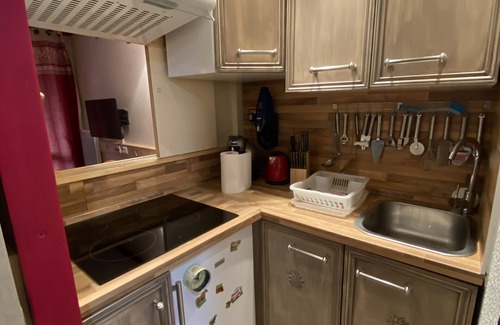 Valfrejus Apartment | Cozy Studio for 4 in Valfréjus Resort Center