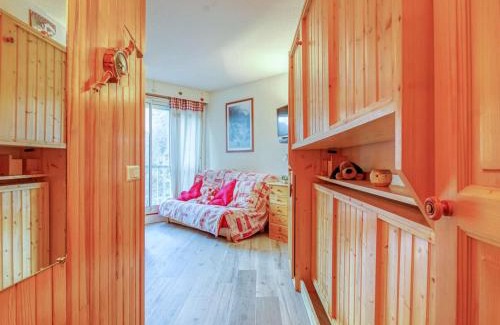 Bareges Apartment | Cozy Studio with Mountain View Near Ski Slopes and Thermes