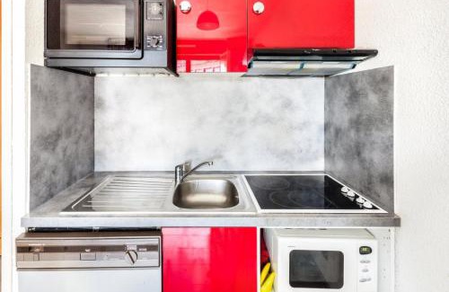Jeux Apartment | Cozy Studio for 4 Near Slopes - Pet & Child Friendly